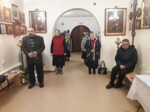 В неделю 23-я по Пятидесятнице настоятель иерей  Сергий призвал верующих молиться о жертвах ДТП