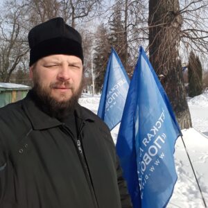 Священник Сергий Беляков принял участие в спортивном празднике «Зимушка-зима»