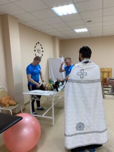 Настоятель посетил физкультурно-оздоровительный центр для людей с ограниченными возможностями «Адели-Пенза».