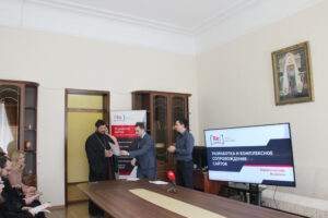 В епархиальном управлении наградили победителей третьего конкурса православных интернет-сайтов «PROSTOR-2021»