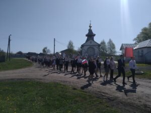 Торжественный митинг на праздник ко Дню Победы в селе Вирга