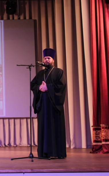 Священник Сергий Беляков принял участие в празднике «День народного единства» в г. Нижний Ломов