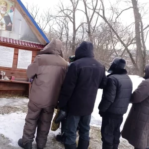 Молебен в селе Вирга на Святом источнике в честь святителя Николая Чудотворца