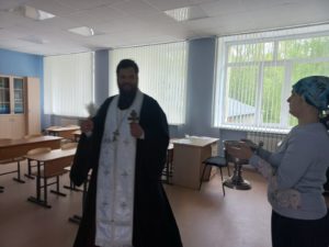 Иерей Сергий Беляков посетил Нижнеломовскую школу-интернат