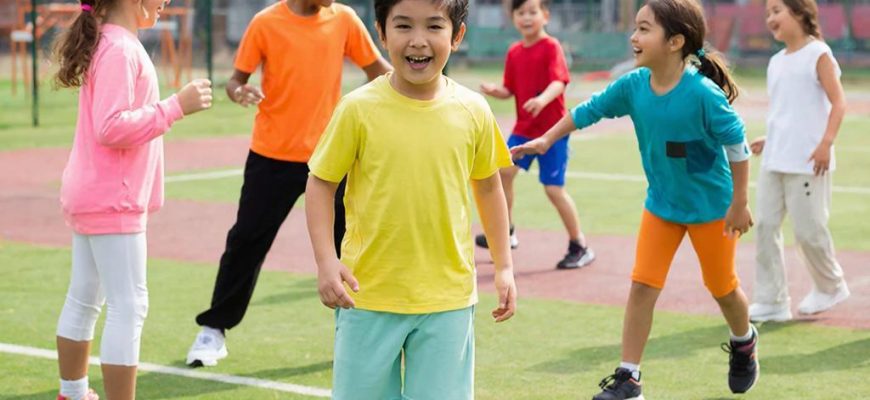 Маленькие спортсмены: как правильно выбрать детскую спортивную одежду